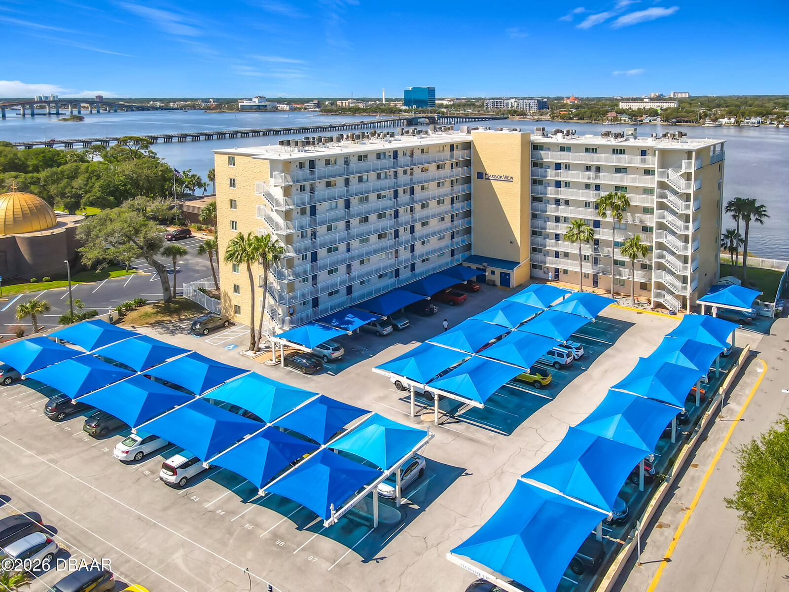 Property Photo:  145 N Halifax Avenue 304  FL 32118 