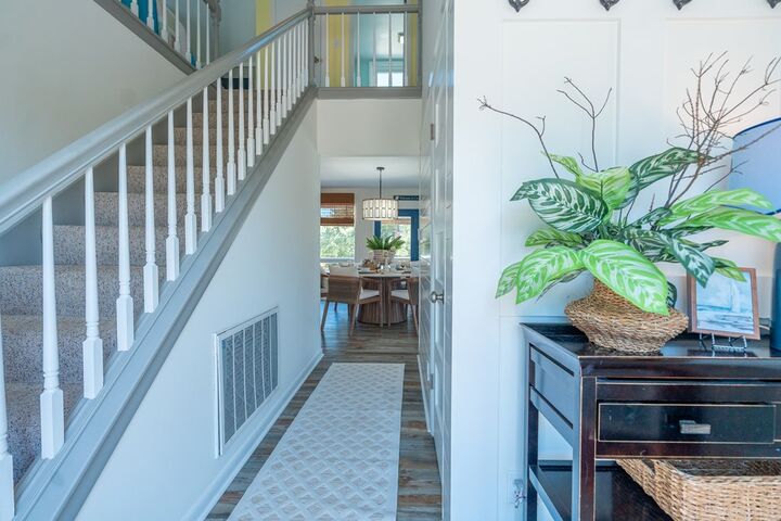 Property Photo: 5504 Amrien Dr VA 23336