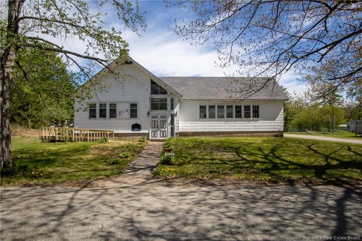 8523 Route 101 — photo 1