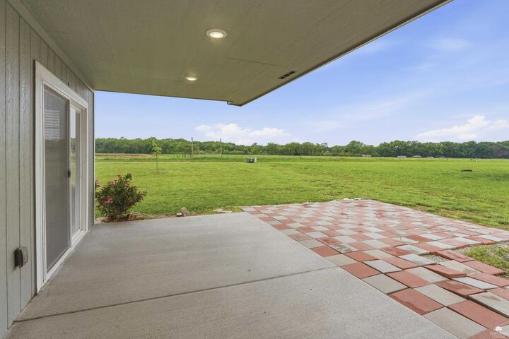 Property Photo: 109 Mill Valley Street KS 66401