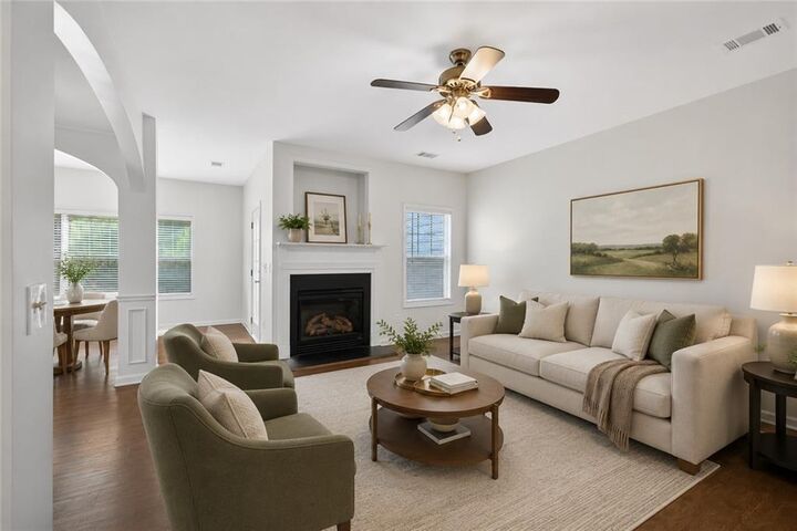 Property Photo: 2879 Cross Creek Drive GA 30040