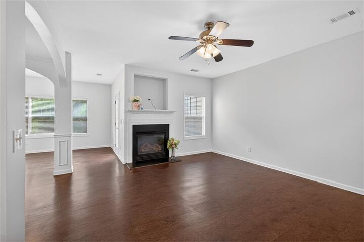 Property Photo:  2879 Cross Creek Drive  GA 30040 
