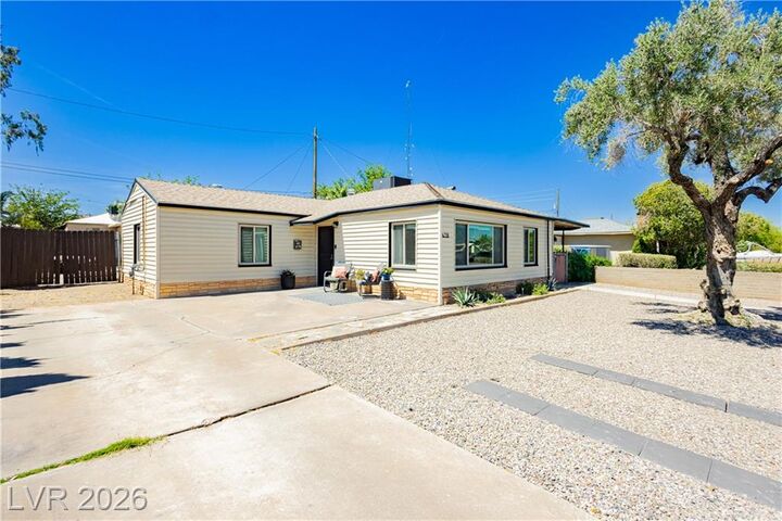 Property Photo:  478 South Water Street  NV 89015 