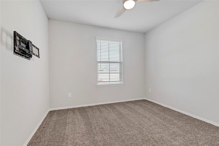 Property Photo: 16891 Pink Wintergreen Drive TX 77385