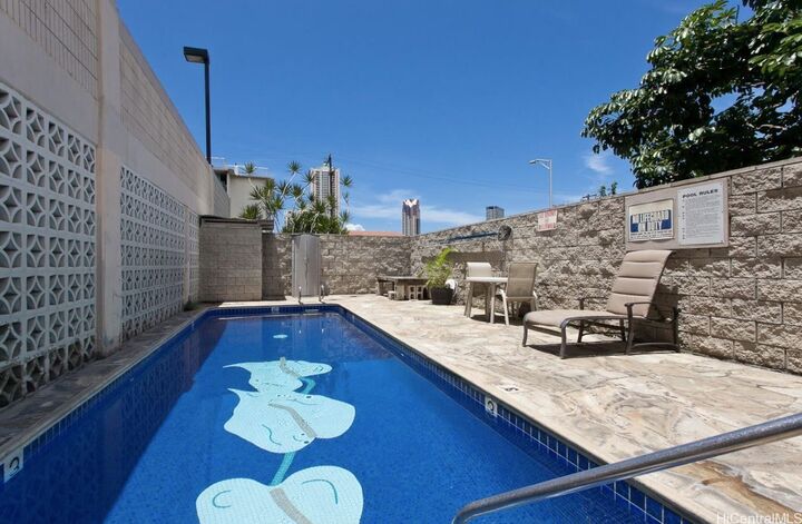 Property Photo:  757 Kinalau Place 901  HI 96813 
