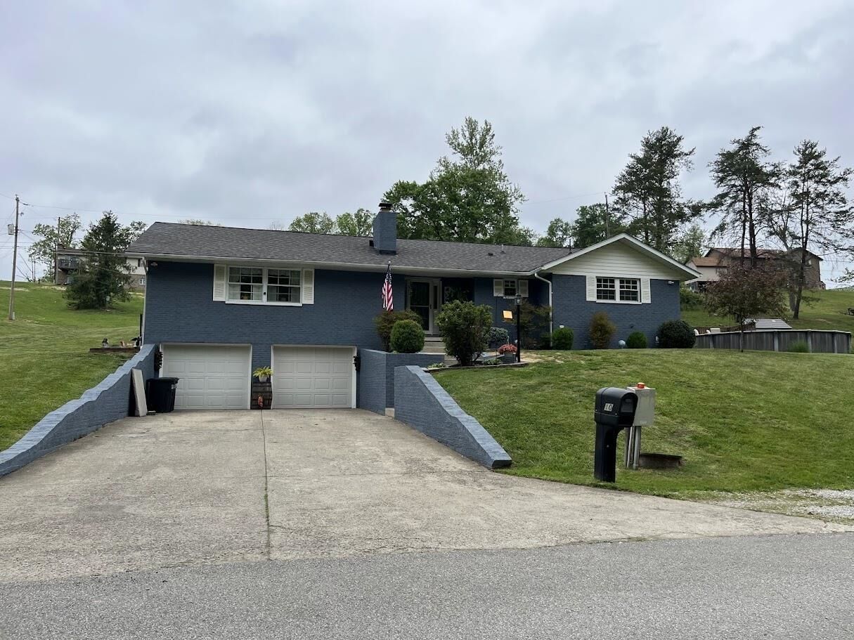 Property Photo:  10 Dogwood Drive  WV 25704 