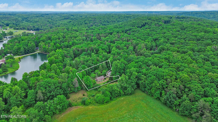 Property Photo:  89 Crockett Circle  TN 38572 