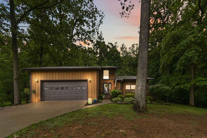Property Photo:  230 Whispering Oaks Drive  KY 42503 