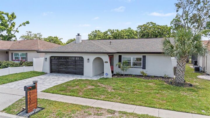 Property Photo:  2333 Citrus Hill Road  FL 34683 