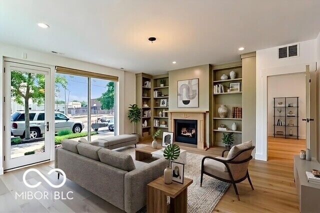 Property Photo:  1030 Jackson Street  IN 47201 
