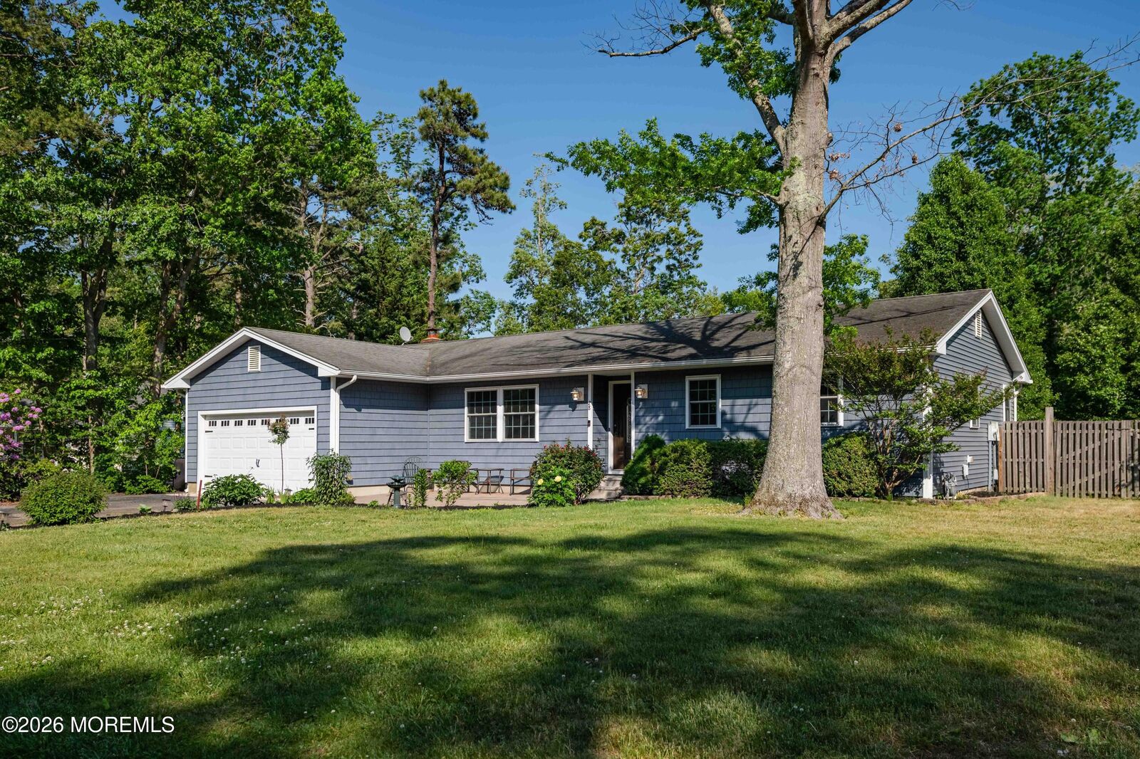 Property Photo:  28 Pikes Peak Road  NJ 08087 