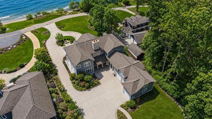 Property Photo:  2817&Amp2800 Lakeshore Drive  MI 49408 