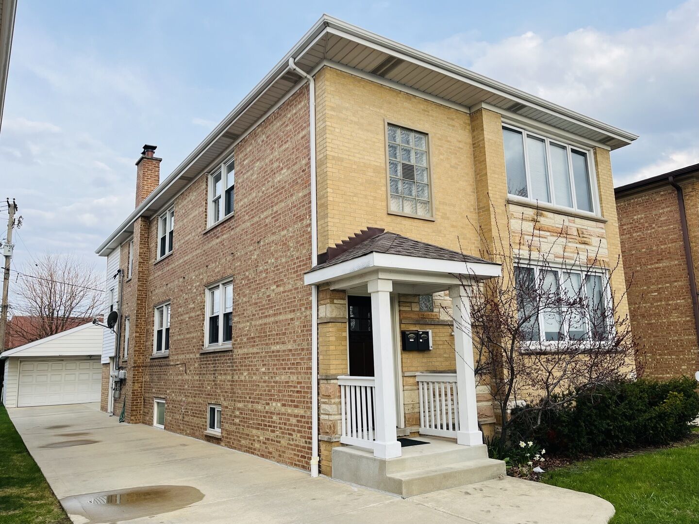 Property Photo:  4532 N Nottingham Avenue 2  IL 60706 