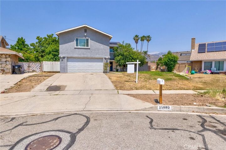 Property Photo:  25880 Avalon  CA 92404 