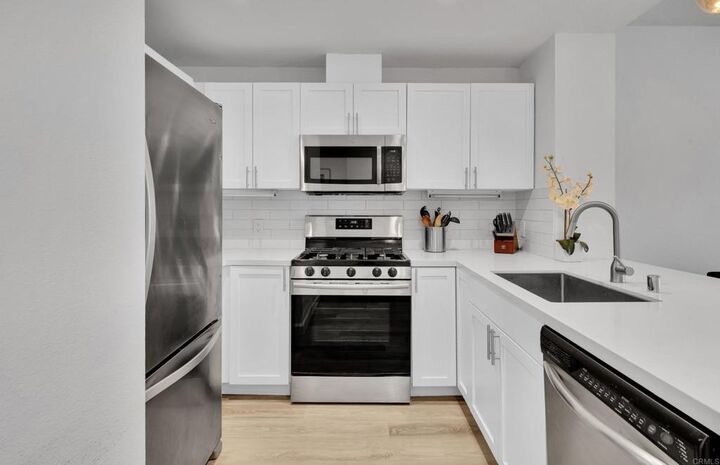 Property Photo:  1240 India Street 806  CA 92101 