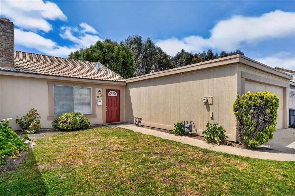 Property Photo:  1627 Cherokee Drive  CA 93906 