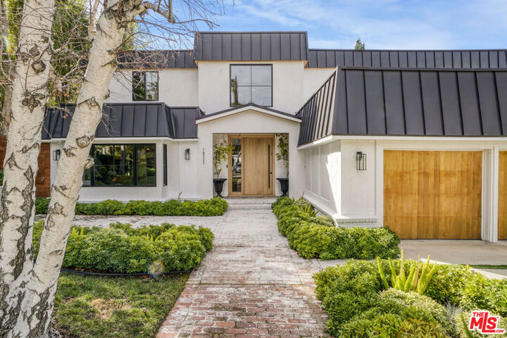 Property Photo:  18321 Lake Encino Drive  CA 91316 