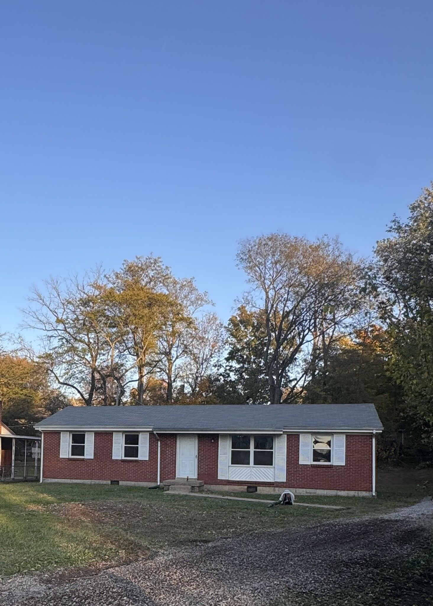 Property Photo: 312 Plantation Dr TN 37042