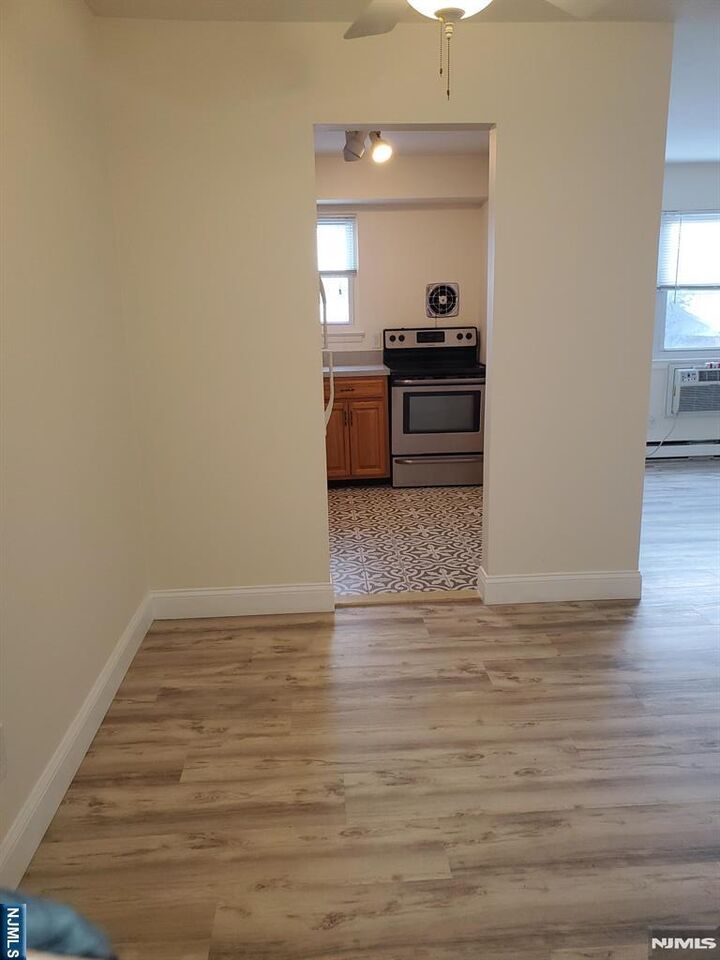 Property Photo:  100 Pierson Miller C52  NJ 07442 