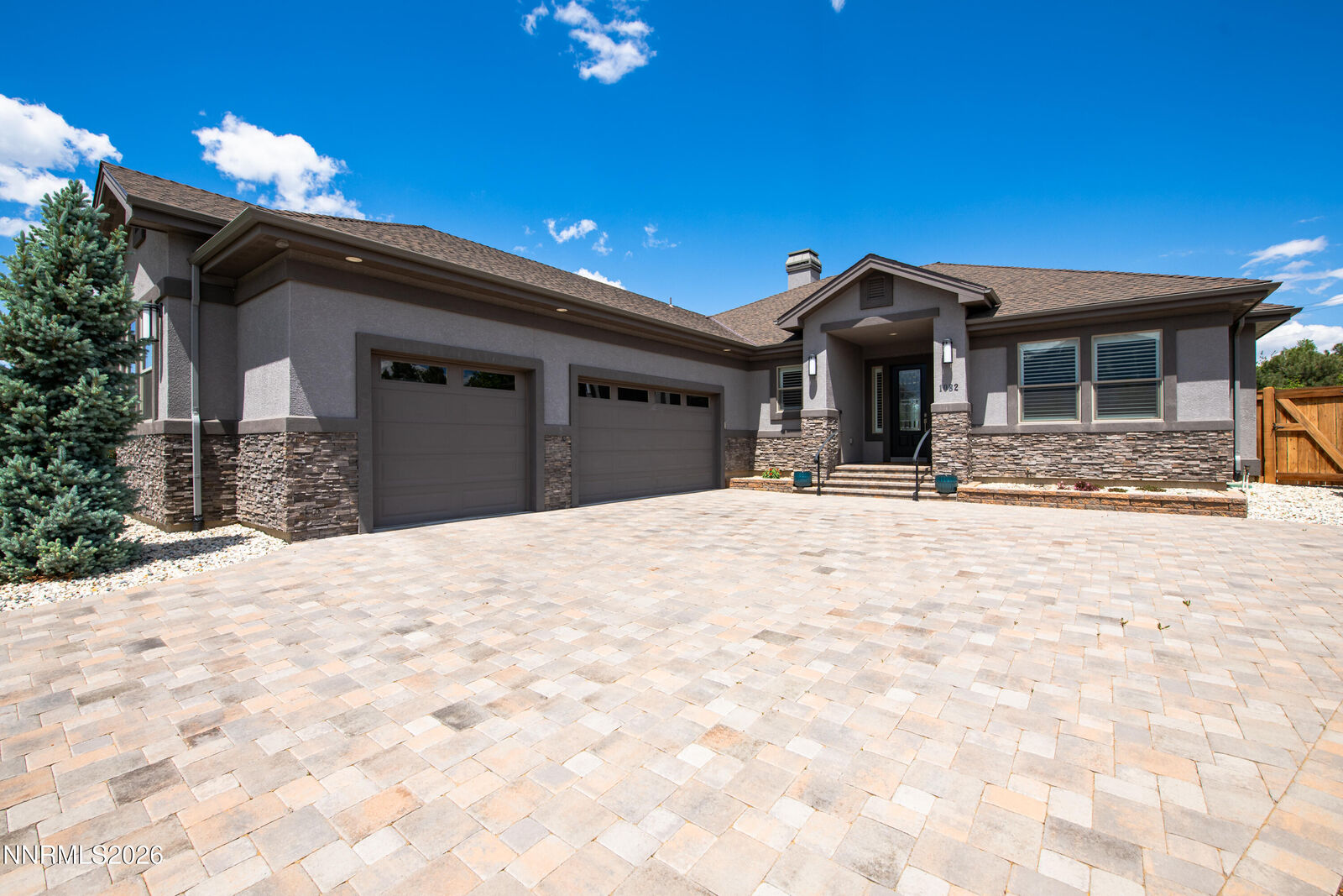 Property Photo:  1082 Rocky Terrace Drive  NV 89460 