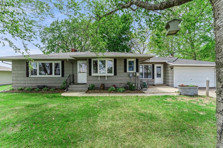 Property Photo: 5751 County Road 6 SW MN 55349