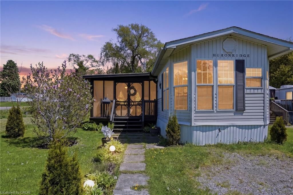Property Photo:  2490 Governors Road B34  ON L0R 1T0 