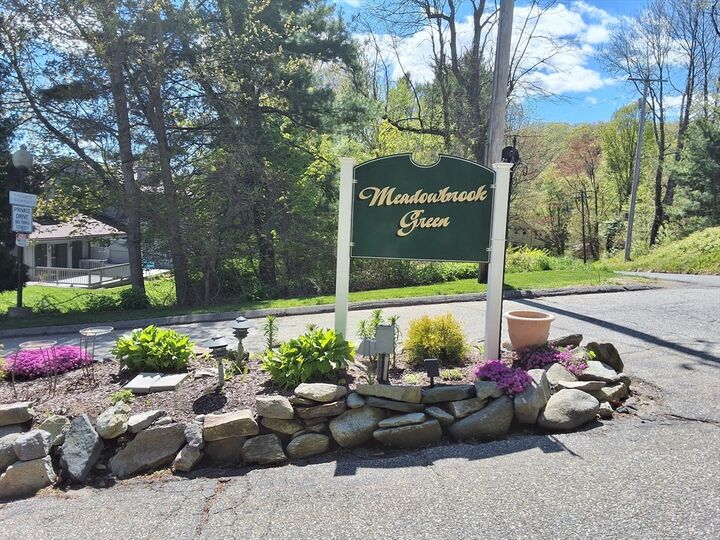 Property Photo:  12 Meadowbrook Ln 12  MA 01069 