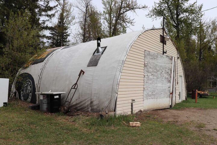 Property Photo: 54525 Range Road 142B AB T7E 3Z4