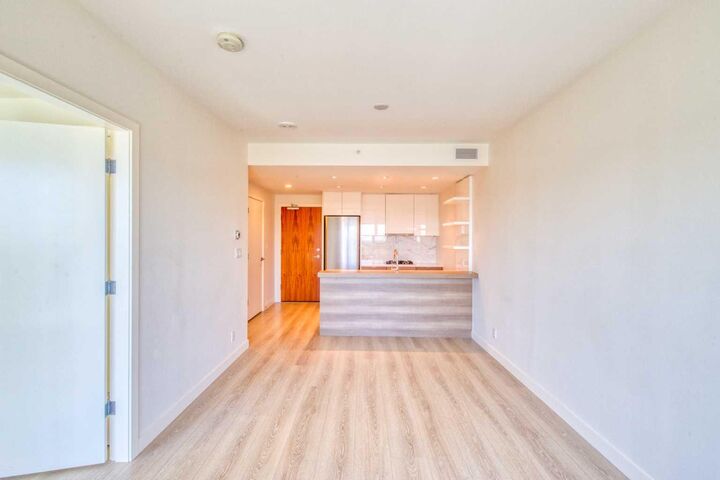 Property Photo:  108 Waterfront Court SW 1604  AB T2P 1K7 