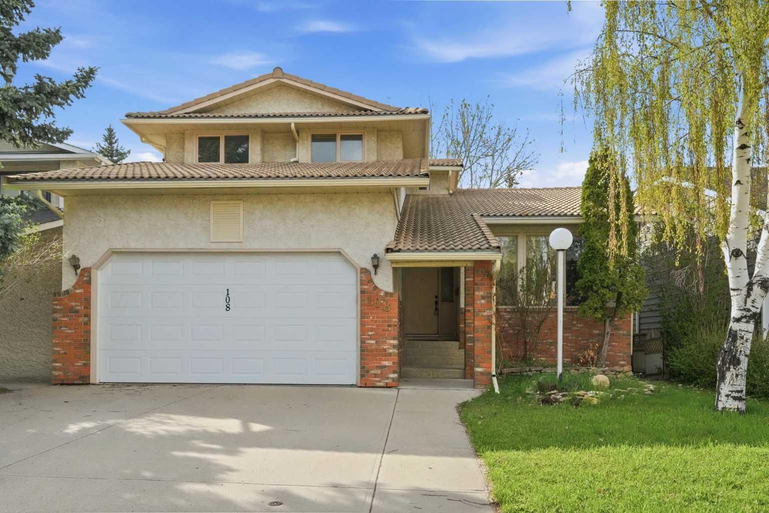 Property Photo:  108 Santana Court NW  AB T3K 3B1 