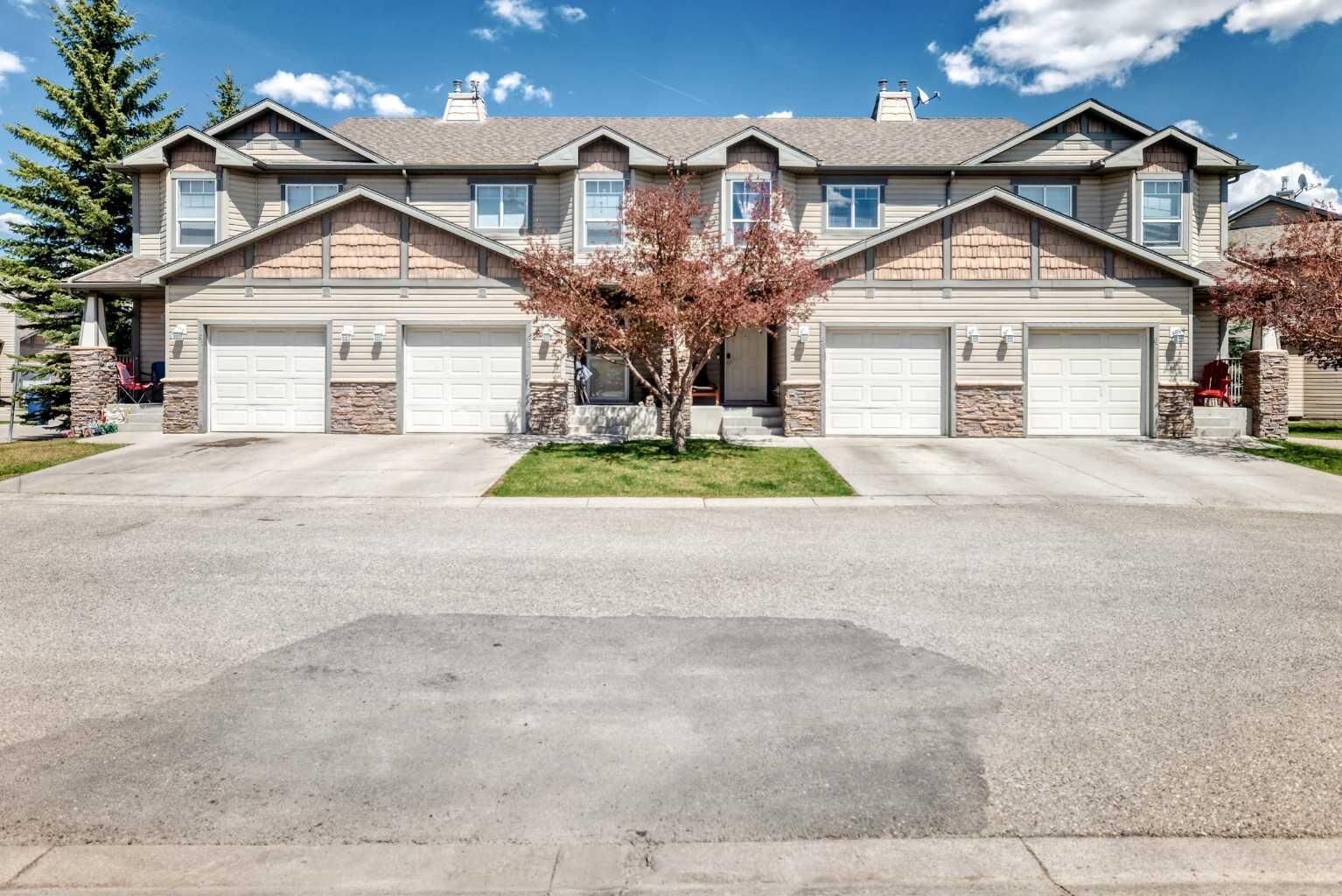 Property Photo:  65 Spring Meadows Bay  AB T1S 2G8 