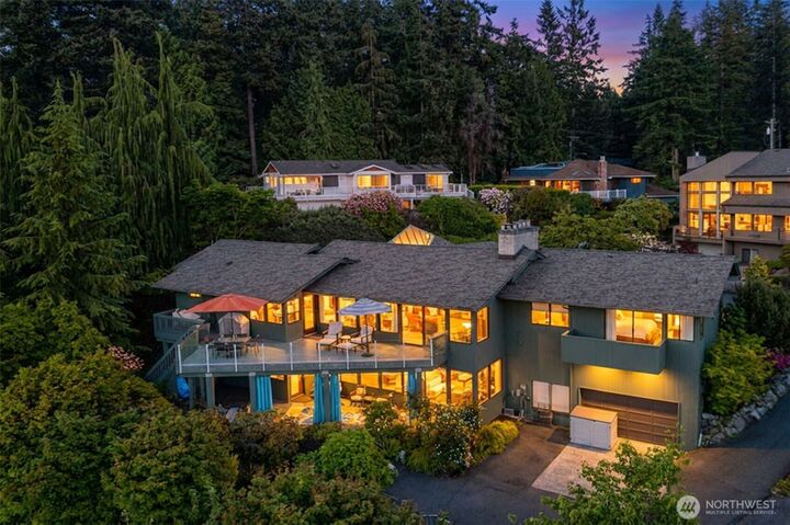 Property Photo:  7025  156th Street SW  WA 98026 