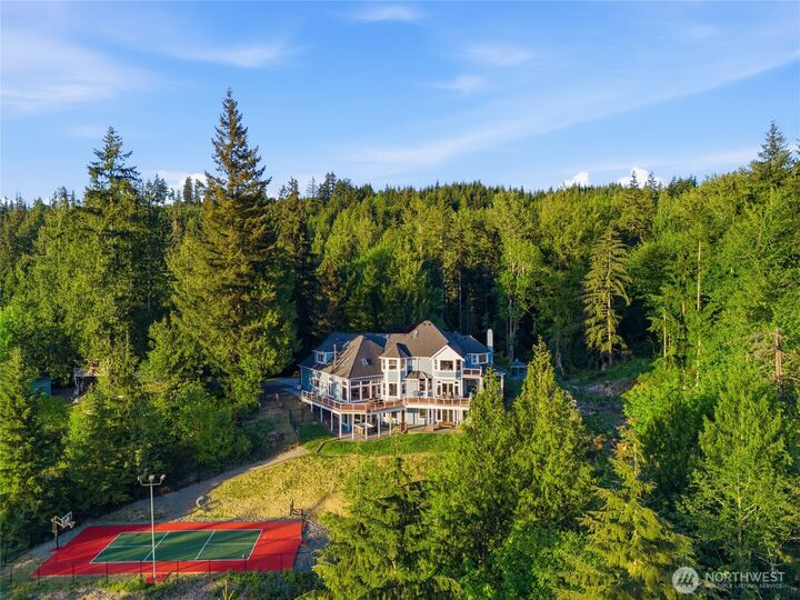 Property Photo:  15121  354th Avenue NE  WA 98019 