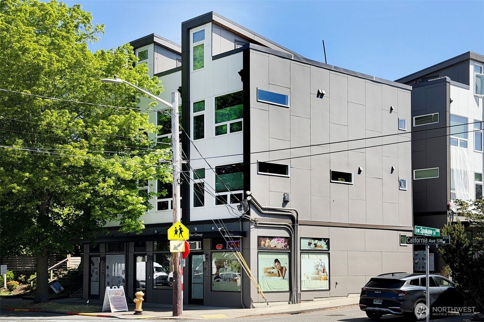 Property Photo:  3444  California Avenue SW  WA 98116 