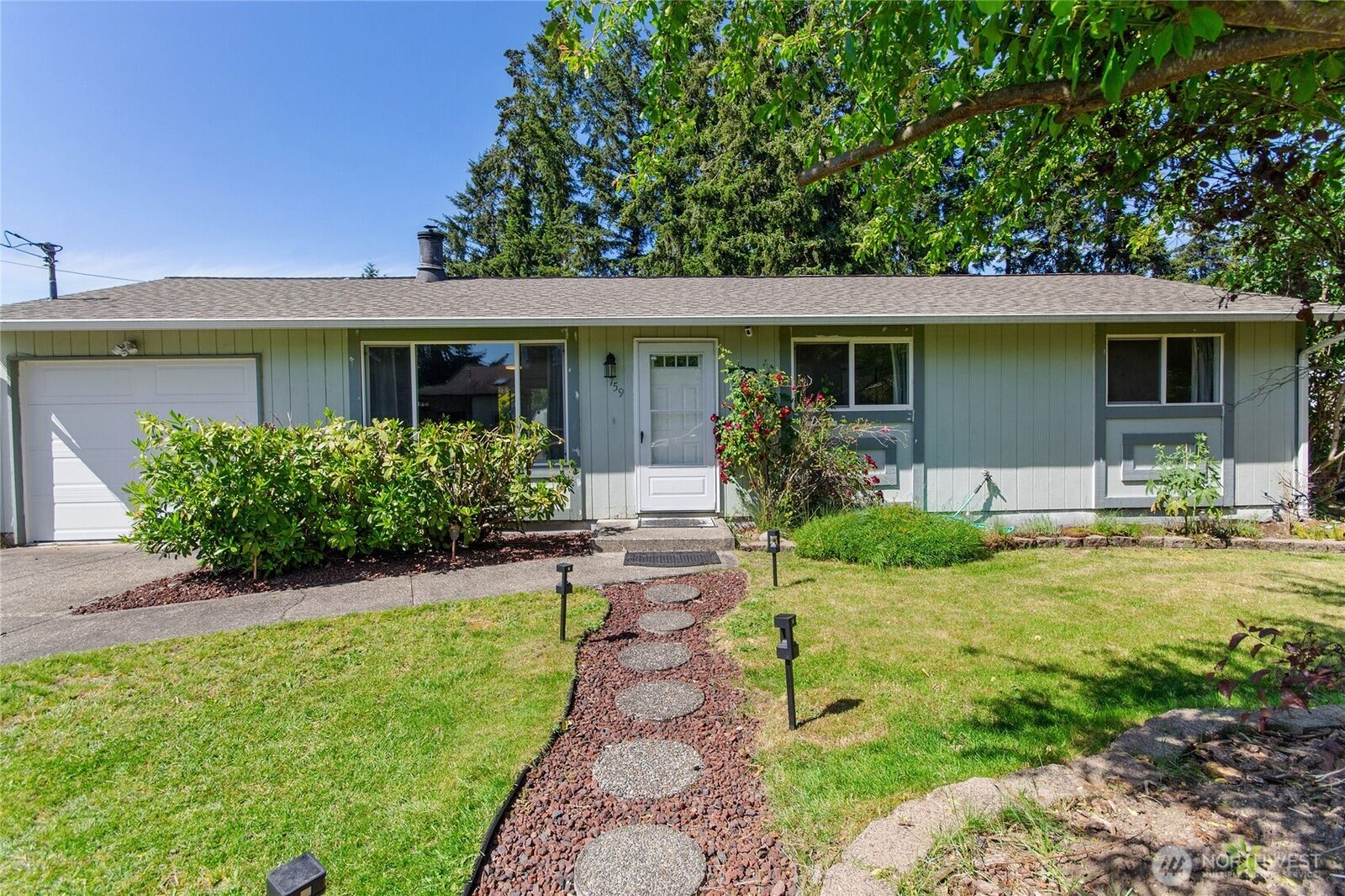 Property Photo:  759  134th Street S  WA 98444 