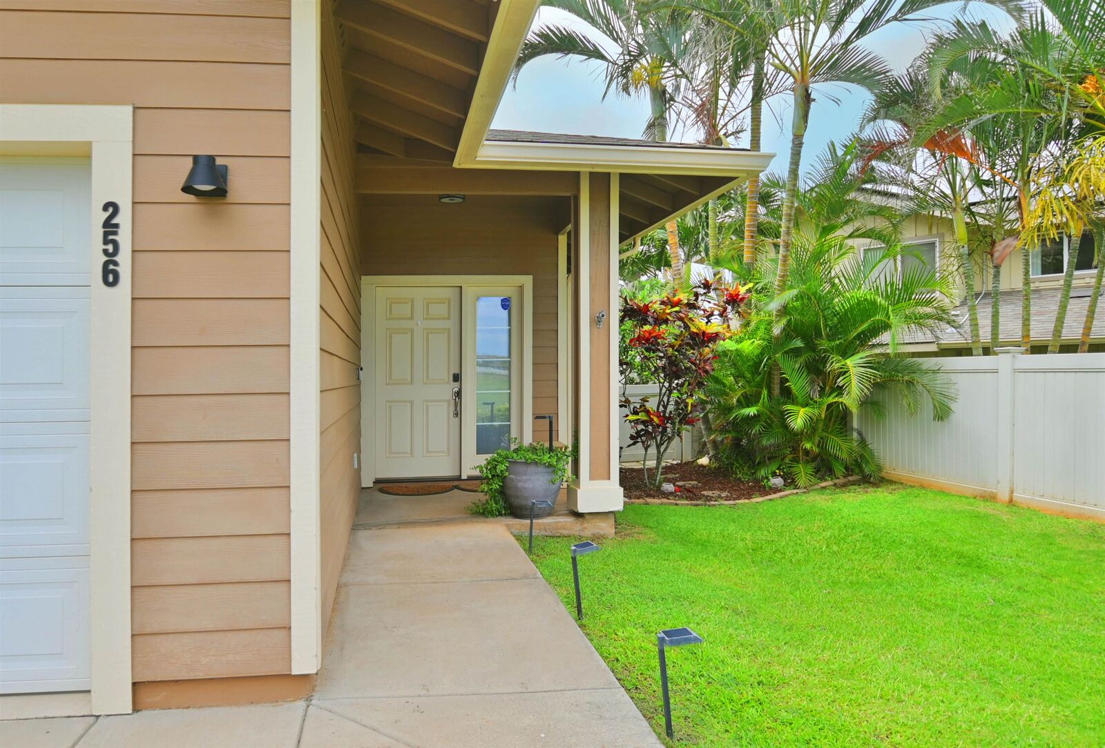 Property Photo:  256 Lau Oliwa Loop 58  HI 96793 