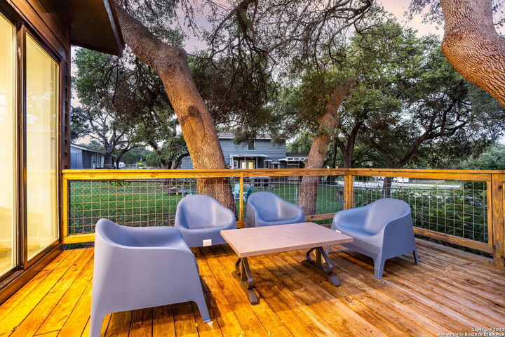 Property Photo:  1277 Timberlane Dr  TX 78133 