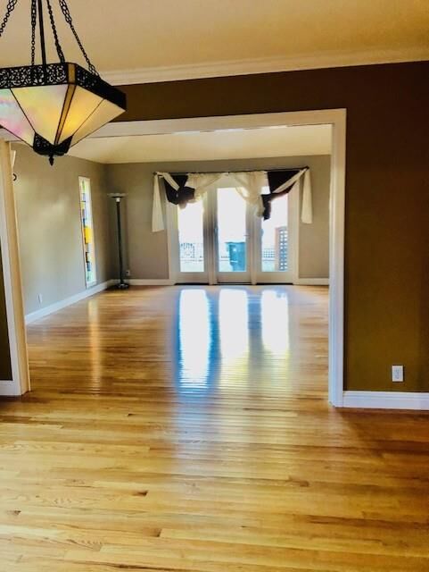 Property Photo:  292 Walter Hays Dr  CA 94303 