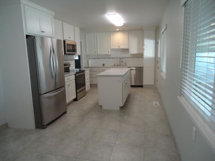 Property Photo: 628 Grove Street CA 94019