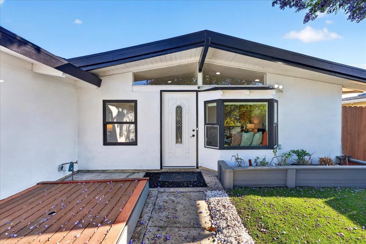 Property Photo:  854 Lakewood Drive  CA 94089 