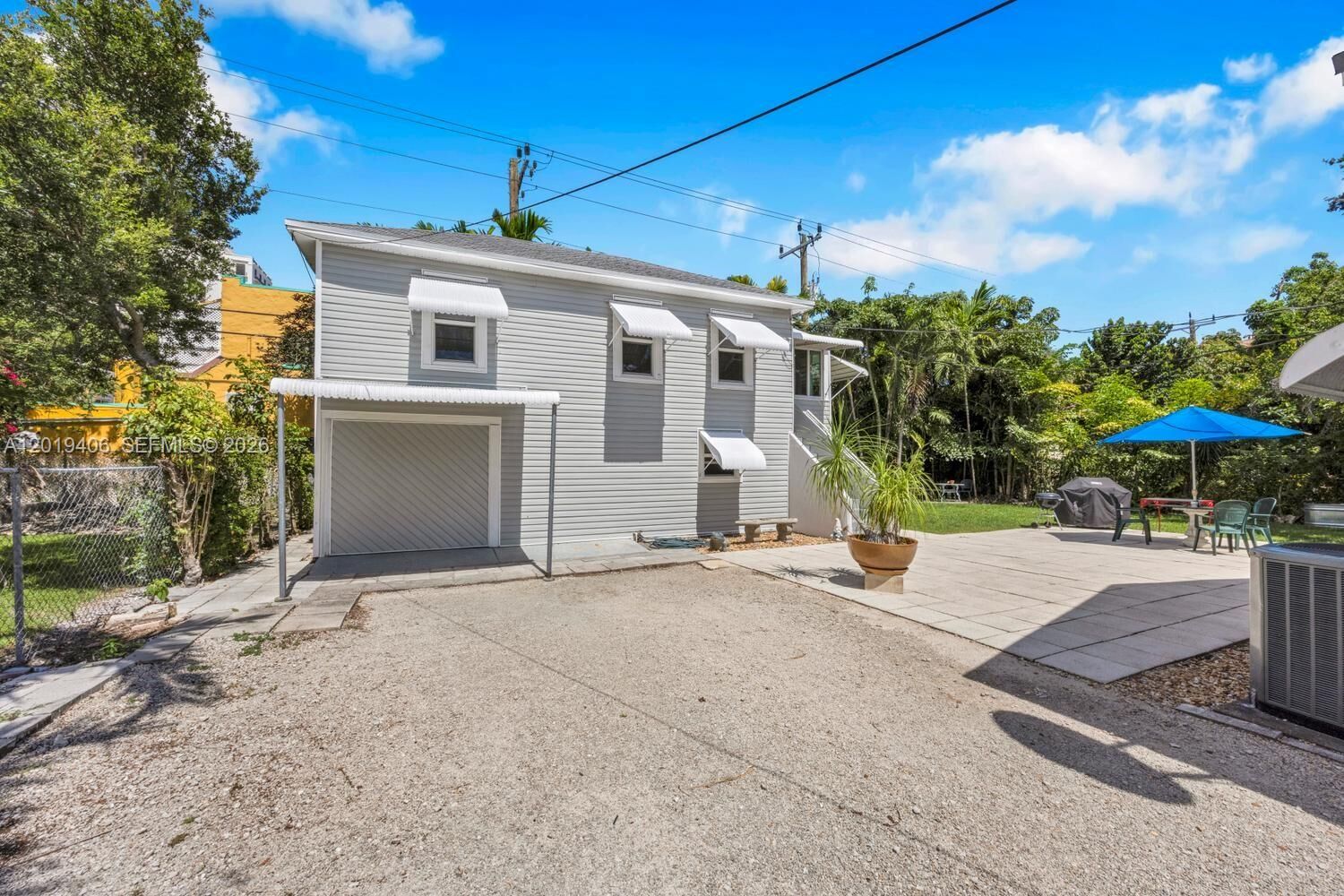 Property Photo:  1351 SW 40th Ave 1/2  FL 33134 