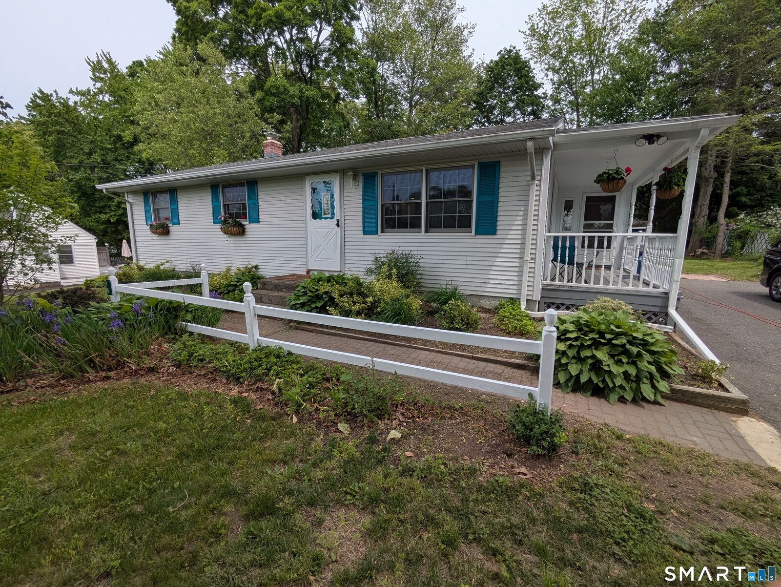Property Photo: 16 Jan Drive CT 06066