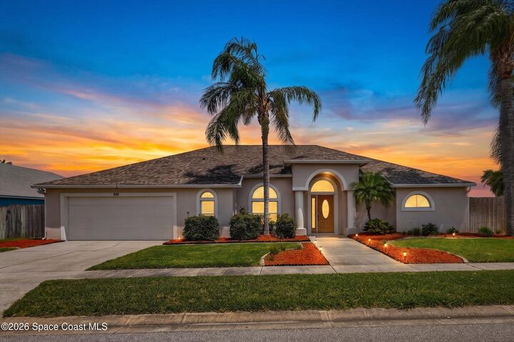 Property Photo:  510 Sunset Lakes Drive  FL 32953 
