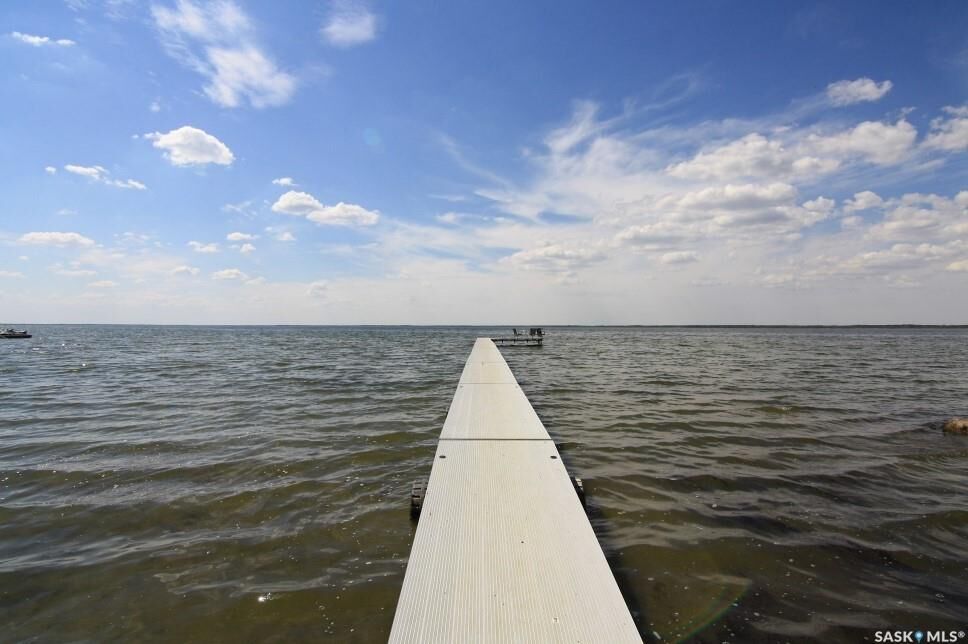 Property Photo:  212 Lakeside Crescent  SK S0A 0L0 