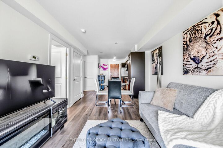 Property Photo:  1215 Bayly Street 1303  ON L1W 1L7 