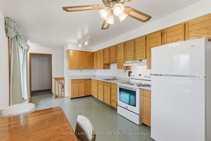 Property Photo: 5 Pier Street ON L0B 1E0