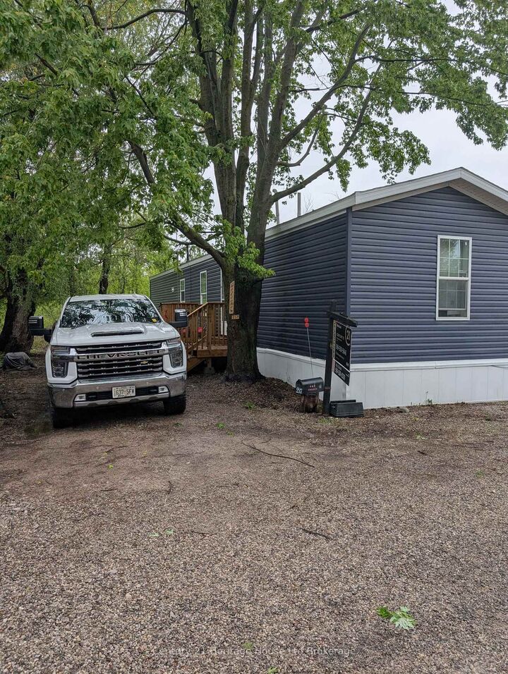 99 Fourth Concession Road 237 — photo 1