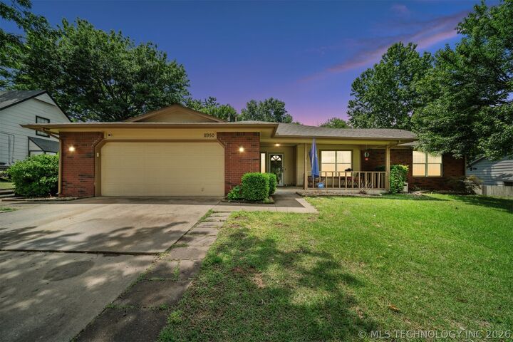 Property Photo: 11950 S 266th OK 74429