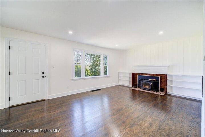 Property Photo:  63 Fairview  NY 12401 