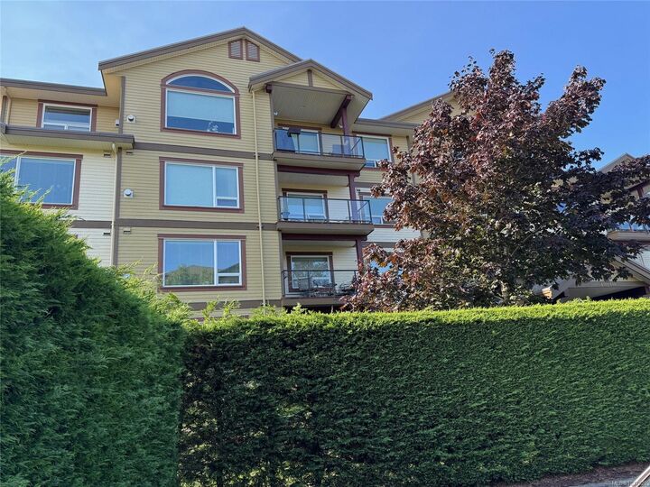 3666 Royal Vista Way #636 — photo 1
